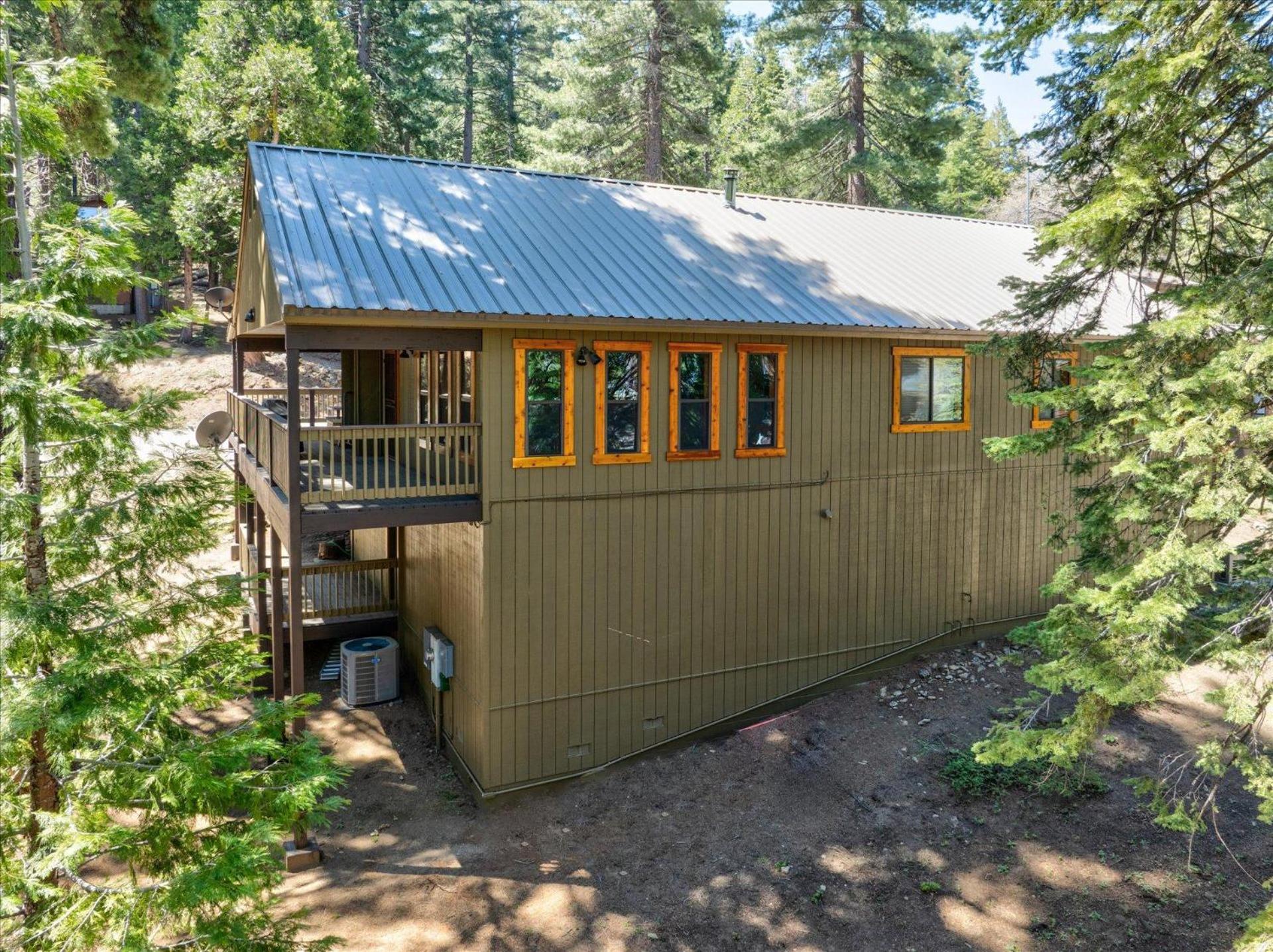 Quail Crossing Lodge Yosemite West Exterior photo